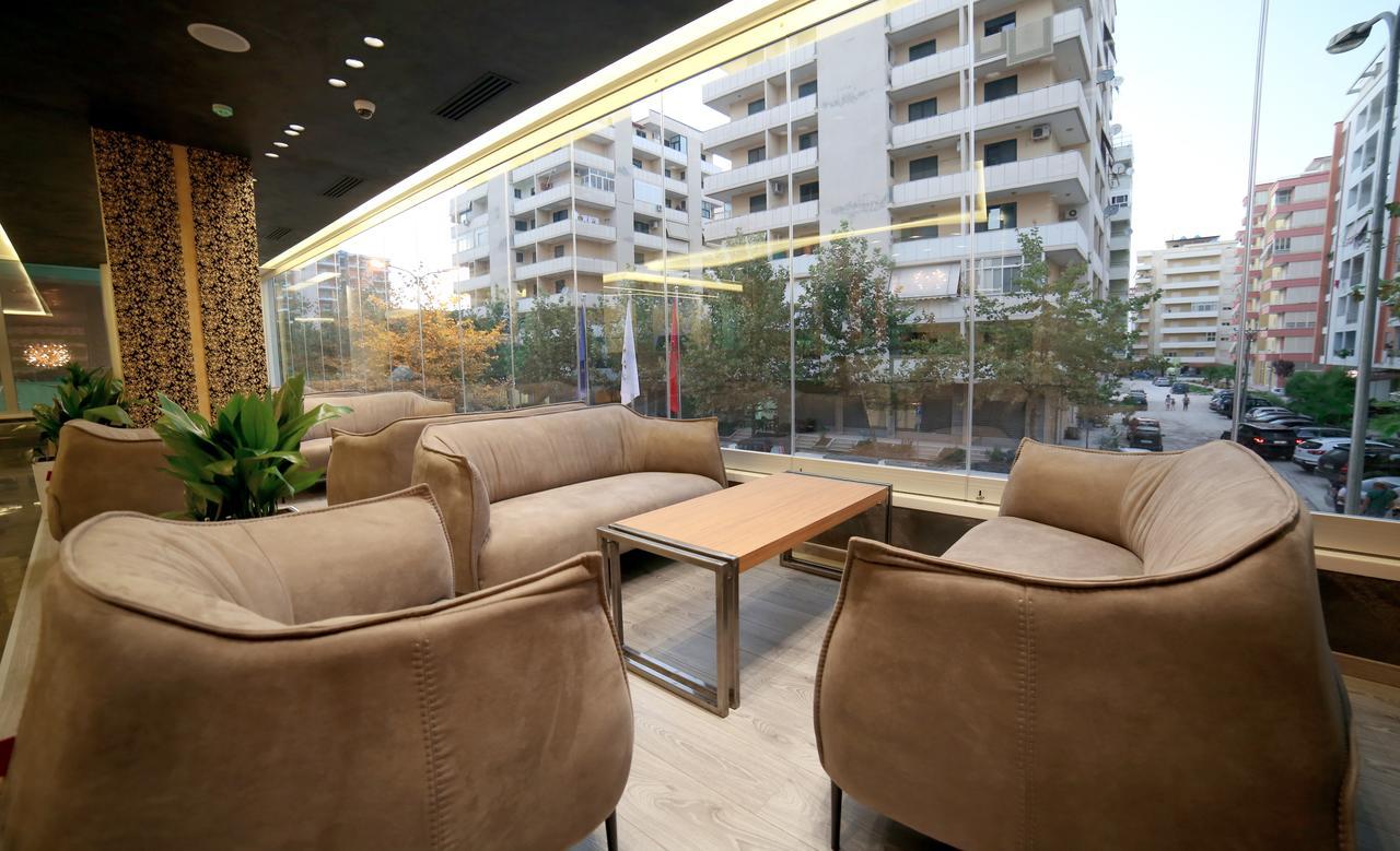 Hotel Palace Vlora Kültér fotó