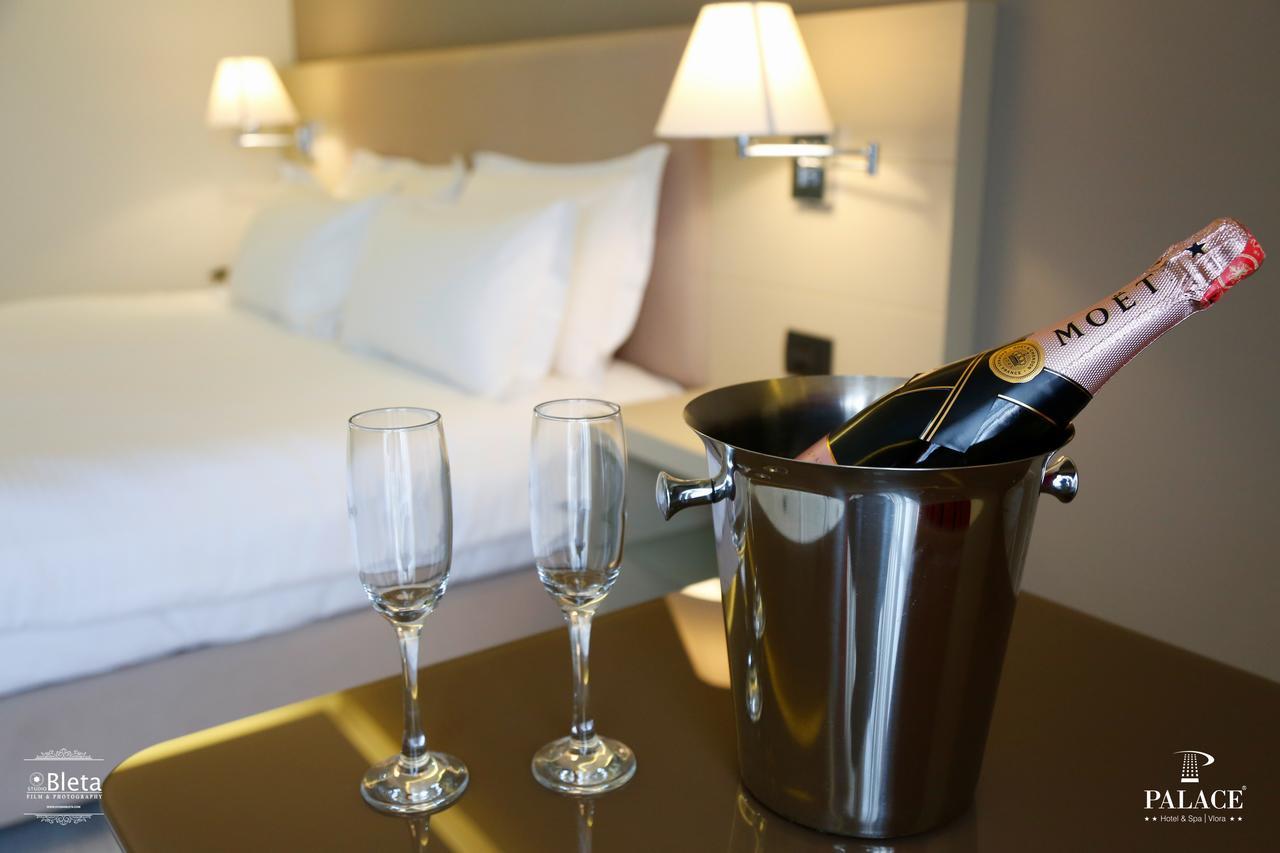 Hotel Palace Vlora Kültér fotó